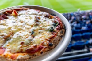 パナソニックスタジアム吹田　スタジアムグルメ　Farm to the Table PIZZA